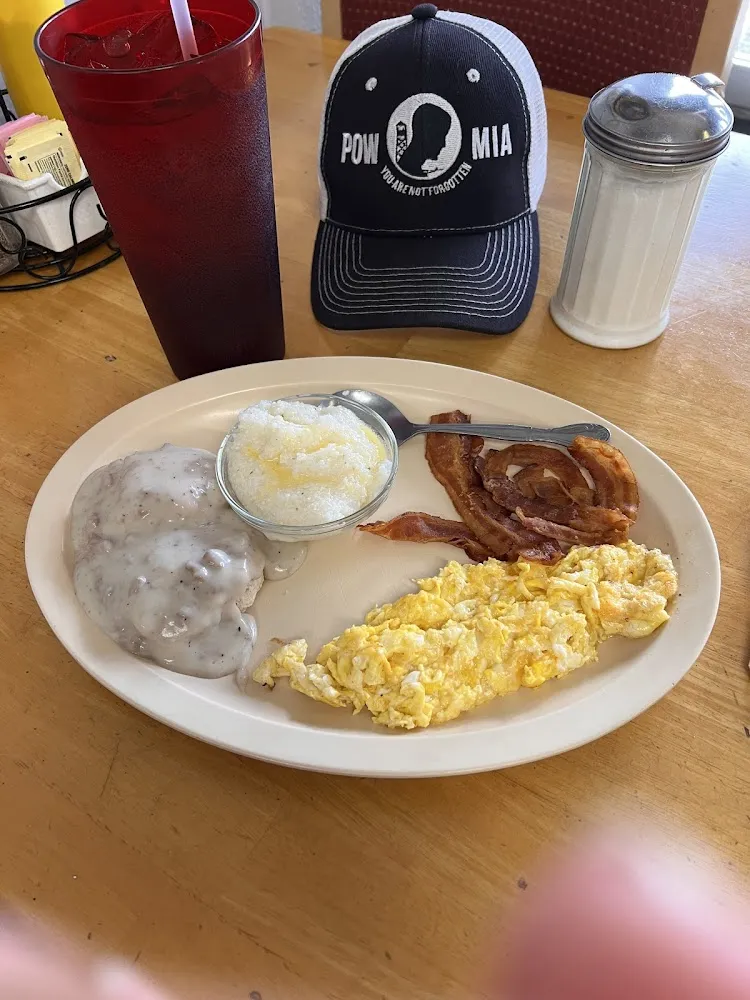 Biscuits & Country Sausage Gravy